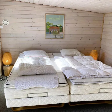 Hilde - 350m To The Fjord By Interhome