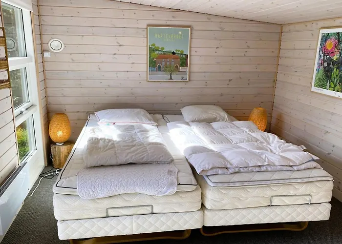 Hilde - 350m To The Fjord By Interhome